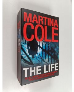 Kirjailijan Martina Cole käytetty kirja The Life