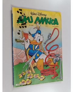 käytetty teos Aku Ankka 30/2002