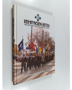 Kirjailijan Pekka Ruusukallio käytetty kirja Kehityksen ketju - Pirkanmaan reserviläispiiri 50 vuotta