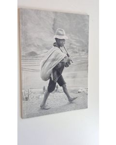 Kirjailijan Werner Bischof käytetty kirja Werner Bischof : Das fotografische Werk - Ausstellung vom 11. Januar bis 16. Februar 1958