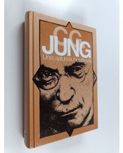 Kirjailijan C. G Jung käytetty kirja Unia, ajatuksia, muistikuvia