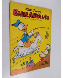 Kirjailijan Walt Disney käytetty teos Kalle Anka & C:o N:r 22/1968