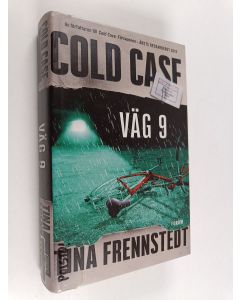 Kirjailijan Tina Frennstedt käytetty kirja Väg 9