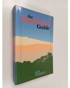 Kirjailijan Gordon McLauchlan käytetty kirja The New Zealand guide