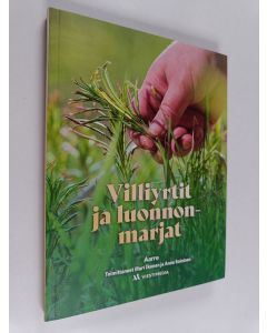 käytetty kirja Villiyrtit ja luonnonmarjat