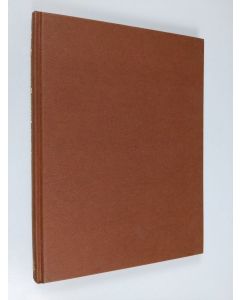 Kirjailijan John Walter käytetty kirja The German bayonet: A comprehensive illustrated history of the regulation patterns, 1871-1945