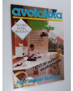 käytetty kirja Avotakka 4/1987