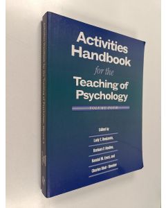 Kirjailijan Barbara F. Nodline käytetty kirja Activities handbook for the teaching of psychology, Volume 4