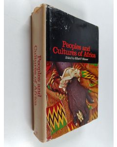 Kirjailijan Elliott P. Skinner käytetty kirja Peoples and Cultures of Africa