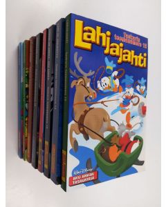 Kirjailijan Walt Disney käytetty kirja Taskarin teemanumerot 12-19 : Lahjajahti ; Nimeni on Ankka. Aku Ankka ; Laki ja järjestys ; Puhu pukille ; Munaajan paluu ; Kelmien kerho ; Lahjaunelmia ; Kaksoiselämää