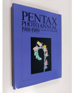 Kirjailijan Tomiyasu Shiraiwa käytetty kirja Pentax Photo Annual 1988-1989