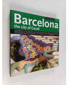 Kirjailijan Llàtzer Moix käytetty kirja Barcelona - the city of Gaudí