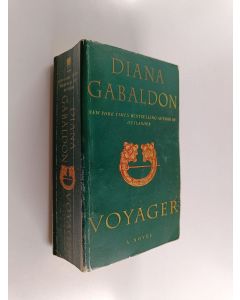 Kirjailijan Diana Gabaldon käytetty kirja Voyager