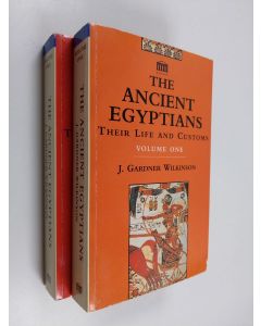 Kirjailijan J. Gardner Wilkinson käytetty kirja The ancient Egyptians : their life and customs 1-2