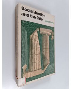 Kirjailijan David Harvey käytetty kirja Social Justice and the City