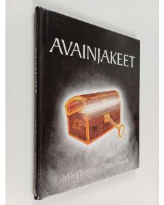 Kirjailijan Jukka Norvanto käytetty kirja Avainjakeet : Raamattu kannesta kanteen avainjakeittain