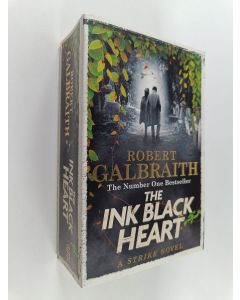 Kirjailijan Robert Galbraith käytetty kirja The Ink Black Heart