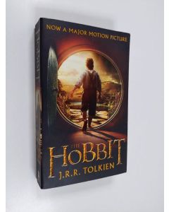 Kirjailijan J. R. R. Tolkien käytetty kirja The hobbit, or, There and back again
