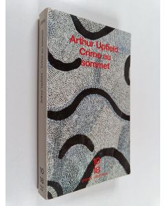 Kirjailijan Arthur Upfield käytetty kirja Crime au sommet