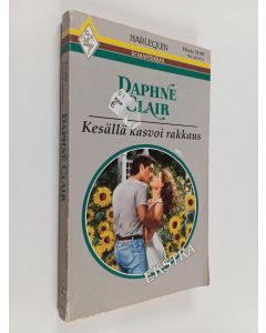 Kirjailijan Daphne Clair käytetty kirja Kesällä kasvoi rakkaus