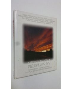 Tekijän Hannu Siitonen  käytetty kirja Metsä vastaa