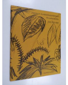 käytetty teos Joensuun kuvataideoppilaitoksen 10-vuotisnäyttely : 25.5.-30.6.1989 : näyttelyluettelo
