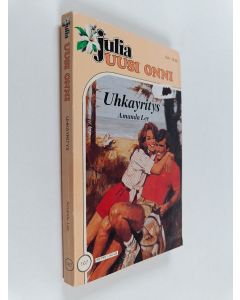 Kirjailijan Amanda Lee käytetty kirja Uhkayritys