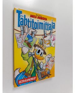 Kirjailijan Walt Disney käytetty kirja Aku Ankka Tähtitoimittaja