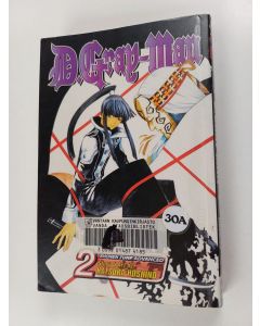 Kirjailijan Katsura Hoshino käytetty kirja D.Gray-man 2