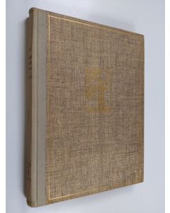 Kirjailijan Akseli Gallen-Kallela käytetty kirja Boken om Gallen-Kallela