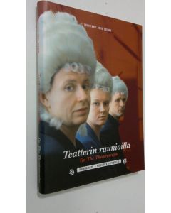Tekijän Virve Sutinen  käytetty kirja Teatterin raunioilla = On the theatresruins : Valuma-alue - muistioita vapaudesta (ERINOMAINEN)