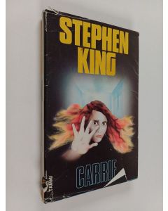 Kirjailijan Stephen King käytetty kirja Carrie