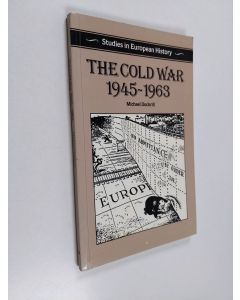 Kirjailijan M. L. Dockrill käytetty kirja The Cold War 1945-1963