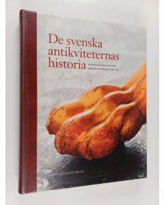 Kirjailijan Märta Holkers käytetty kirja De svenska antikviteternas historia möbler och föremål 1525-1925