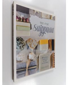Kirjailijan Sarah Harper käytetty kirja Tee itse saippuaa : 20 ihanaa saippuaa kotiin ja lahjaksi