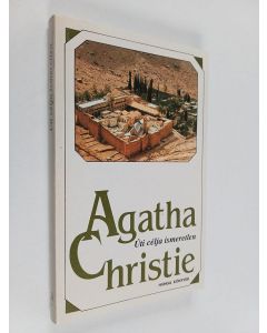 Kirjailijan Agatha Christie käytetty kirja Úti célja ismeretlen