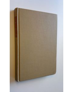 Kirjailijan Werner Wolff käytetty kirja The expression of personality : Experimental depth psychology