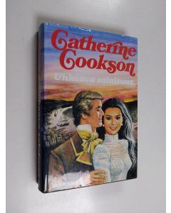 Kirjailijan Catherine Cookson käytetty kirja Uhkaava salaisuus