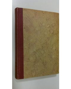 Kirjailijan Jussi Kukkonen käytetty kirja Tuomiovuoren varjossa : historiallinen romaani