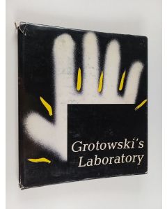 Kirjailijan Tadeusz Burzyński & Zbigniew Osiński käytetty kirja Grotowski's Laboratory