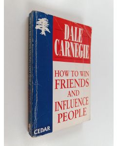 Kirjailijan Dale Carnegie käytetty kirja How to Win Friends and Influence People