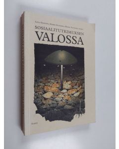 käytetty kirja Sosiaalitutkimuksen valossa