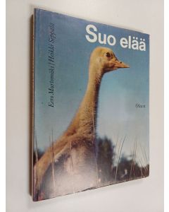 Kirjailijan Eero Murtomäki käytetty kirja Suo elää
