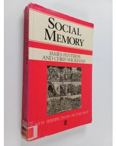 Kirjailijan James Fentress käytetty kirja Social memory