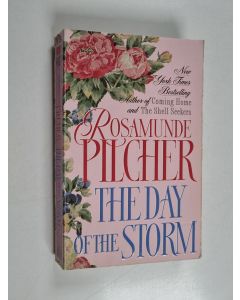 Kirjailijan Rosamunde Pilcher käytetty kirja The Day of the Storm