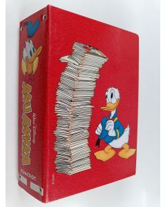 Kirjailijan Walt Disney käytetty teos Aku Ankka puolivuosikerta 2003 (nrot 1-26)