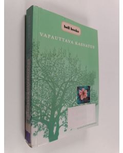 Kirjailijan Bell Hooks käytetty kirja Vapauttava kasvatus