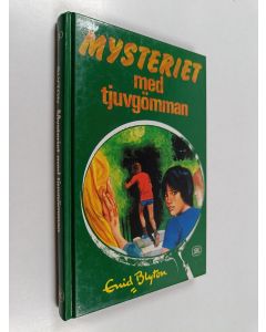 Kirjailijan Enid Blyton käytetty kirja Mysteriet med tjuvgömman