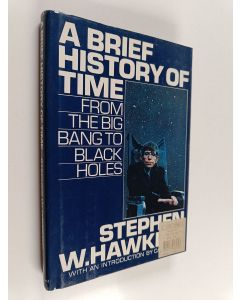 Kirjailijan Stephen W. Hawking käytetty kirja A brief history of time : from the big bang to black holes