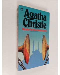 Kirjailijan Agatha Christie käytetty kirja Murder on the Orient Express